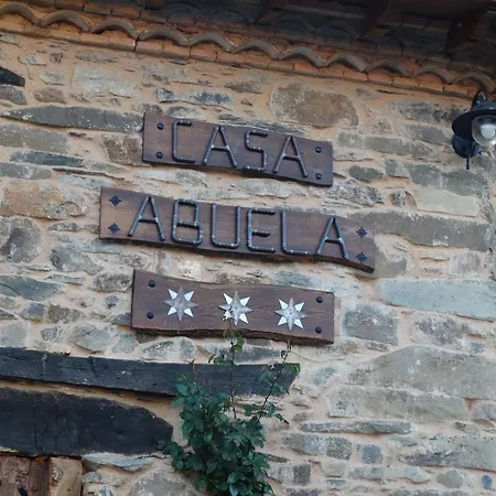 Country house Casa Abuela ★★★ Grisuela